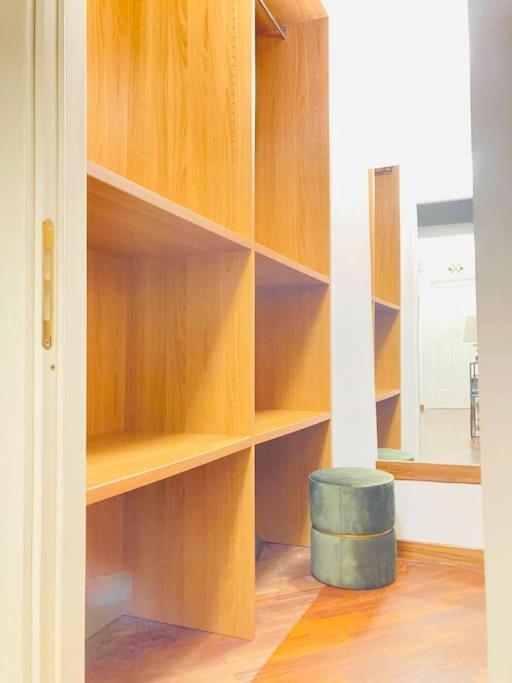 Re Gallo Luxury Apartment Plebiscito In Via Chiaia 나폴리 외부 사진