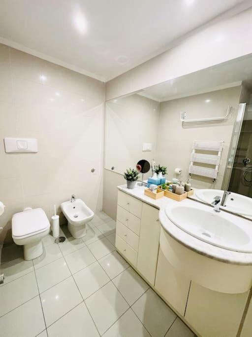 Re Gallo Luxury Apartment Plebiscito In Via Chiaia 나폴리 외부 사진